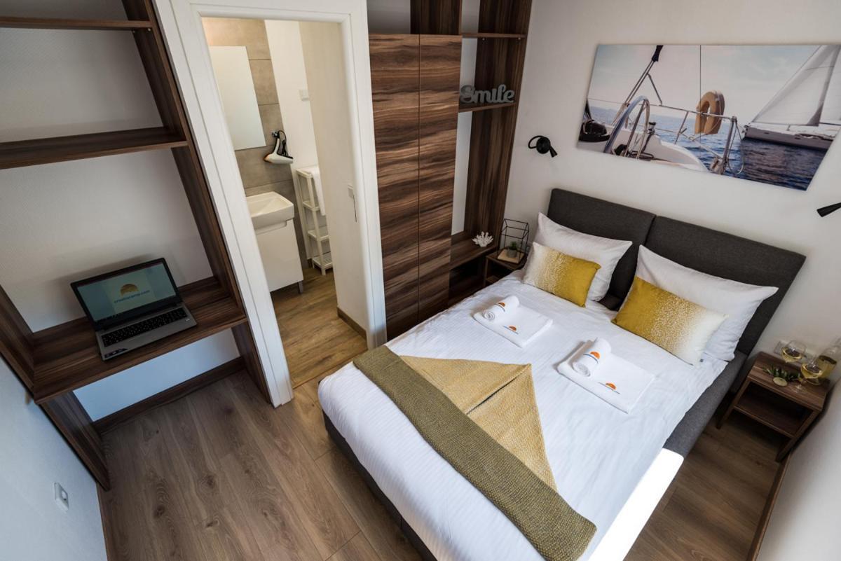 Croatia Camp Premium Hotel Vodice Exterior photo